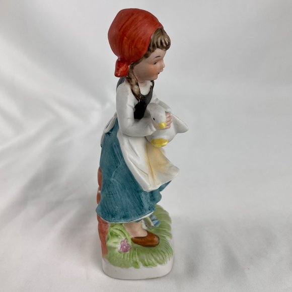 Vintage Porcelain Figurine of Village Girl Lady w/Red Hat Holding Goose 6" - Picture 2 of 10